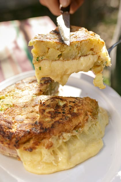 La tortilla rellena de La Vaquita de Santa Marta es un clásico de Calamuchita.