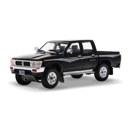 La Toyota Hilux SR5 de 1997 a escala.