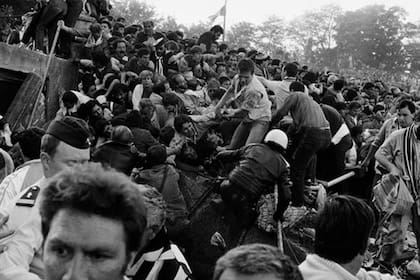 La tragedia de Heysel, en el partido Juventus-Liverpool, dejó 39 muertos y 600 heridos