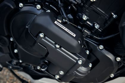 La Transalp E-Clutch incorporará de serie el Skid Plate