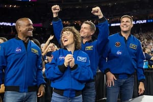 Los artículos personales que llevarán los cuatro astronautas del Artemis II