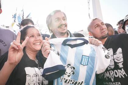 La tropa de Máximo Kirchner llegó a la plaza cuando ya había terminado el discurso de Fernández