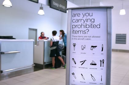 La TSA advierte sobre planificar y empacar adecuadamente para facilitar el proceso de revisión en el aeropuerto