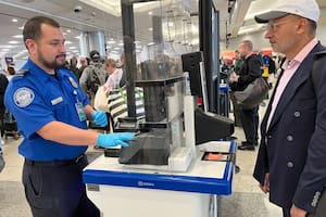 Cómo verificar tu identidad en 10 minutos en un aeropuerto de EE.UU.