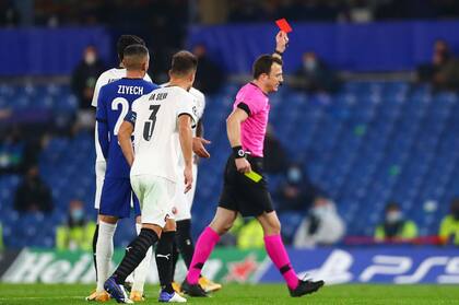 La UEFA solicitó que el árbitro pueda volver a tener la posibilidad de interpretar la intencionalidad en las manos