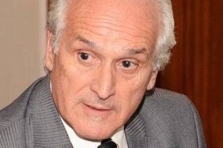 Tensión en la UIF. Desplazaron a tres directores del organismo antilavado