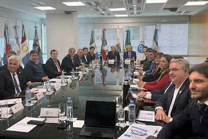 La última cumbre de gobernadores en el CFI