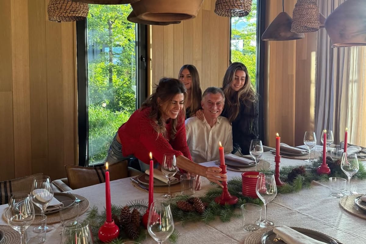 Última foto de família de Mauricio Macri com Giuliana Avada antes de confirmarem a separação Última foto de família de Mauricio Macri com Giuliana Avada antes de confirmarem a separação