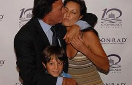 La última foto de Mónica Gonzaga con Julio Iglesias en Punta del Este