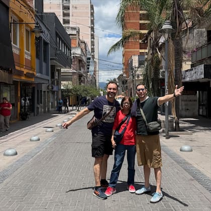 La última foto de Rodrigo Lussich y Adrián Pallares junto a Mercedes Portillo