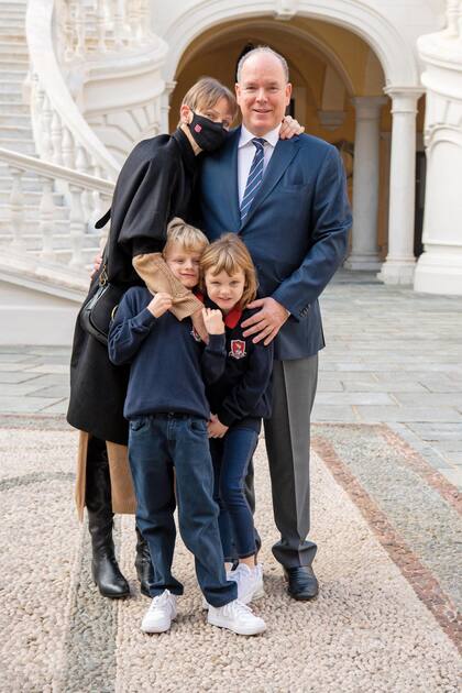 La última foto juntos, durante el reencuentro en noviembre. La princesa se veía muy flaca y desmejorada.
