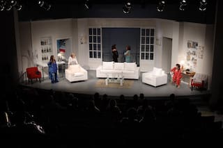 Teatro: cómo vivieron las "Brujas" la última función antes del parate sanitario