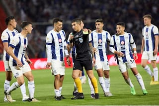 Fútbol en llamas: críticas feroces y qué hizo AFA después de los errores