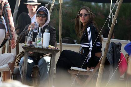 La última semana del año, Lucía no solo disfrutó de la playa sino que también dijo presente en la noche esteña