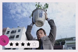 La única opción: la imaginativa comedia negra que radiografía un presente ominoso