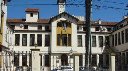 La Unidad Febril de Urgencia del Hospital de Niños Ricardo Gutiérrez solo atiende niños y adolescentes de 0 a 18 años, a sus padres o tutores