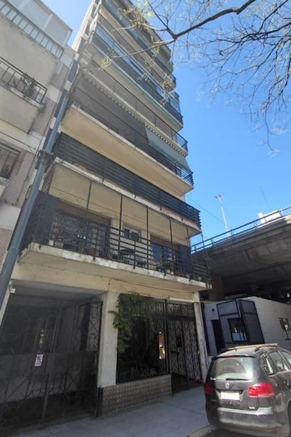 La unidad se ubica al contrafrente y cuenta con una superficie total de 67,41 m²