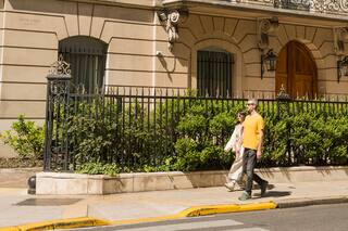 La avenida más elegante revivirá como epicentro del estilo con el nuevo Distrito de la Moda porteño