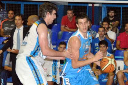 La Unión sorprendió a Regatas en el inicio de la serie