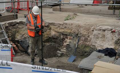 La Universidad encargó a Cotswold Archaeology la realización de una excavación en el campus (Foto: Gentileza Universidad de Gloucester)