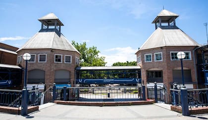 La Universidad Nacional Raúl Scalabrini Ortiz (UNSO) queda en San Isidro