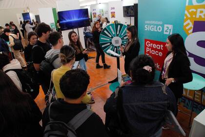 La universidad también generó espacios de concurso, sorteos y diversión.