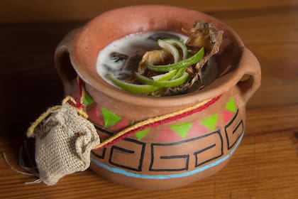 La vasija de barro es el recipiente ideal para el Dulce Mezcal.