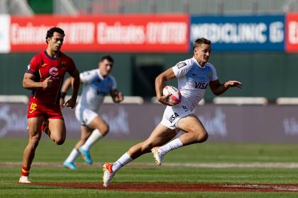 La velocidad del apertura, durante el triunfo de Pumas 7s sobre España en Dubái, donde Argentina alcanzó el segundo puesto; "hay distintos puestos en el rugby de 15 que requieren ciertas destrezas que en el seven uno deja de pulir", explicó Mare.