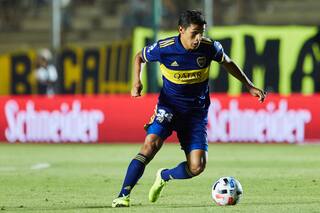 Obando, el correntino que usaba la camiseta de un brasileño y mira a un galés