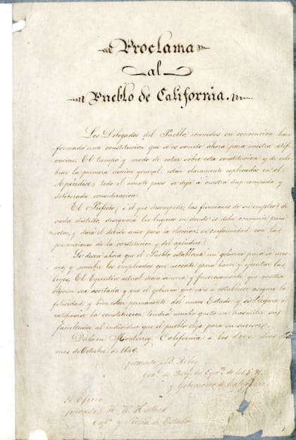 La versión en español fue redactada en 45 páginas de papel blanco grueso, aproximadamente de 19 por 30.5 centímetros