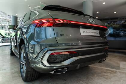 La versión Sportback ofrece una silueta más dinámica gracias a la caída del techo