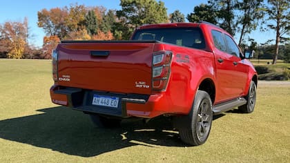 La versión tope de gama ofrece siete airbags