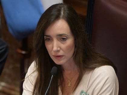 La vicepresidenta de Argentina, Victoria Villarruel, en la sesión del Senado en el Congreso por el tratamiento del DNU, el 14 de marzo de 2024