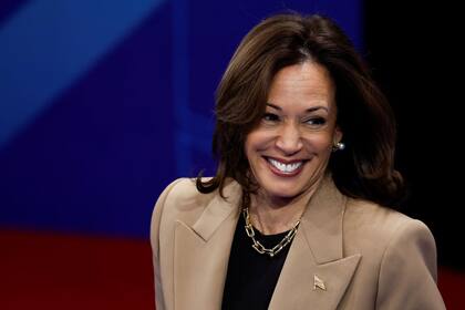 La vicepresidenta de Estados Unidos y candidata presidencial demócrata Kamala Harris, durante su intervención en el foro de Univisión