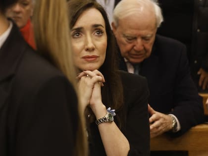 La vicepresidenta Victoria Villarruel participa de la misa en la Basílica de San José de Flores