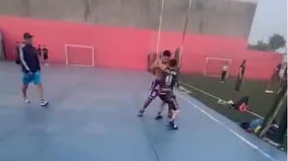 La víctima, identificada como M.A.T., debió ser atendida de urgencia en el Hospital Héroes de Malvinas