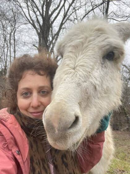 La vida de Sari Caine cambió por completo