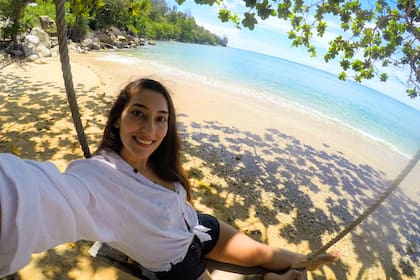 “La vida en la isla fue hermosa, siempre una caminata en la playa, un jugo de ananá, atardeceres de ensueño..."