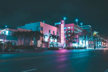 La vida nocturna de Miami Beach es una de las favoritas de los turistas