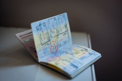 La visa impresa en el pasaporte podría ser sustituida en el futuro