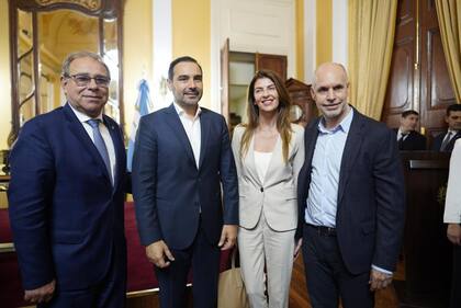 La visita de Rodríguez Larreta a Corrientes, donde fue recibido por el gobernador radical Gustavo Valdés