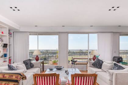 La vista al río, una de las bondades de los pisos ubicados sobre Libertador