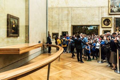 Es conocida la dificultad de acercarse a cuadros como La Gioconda, de Leonardo da Vinci