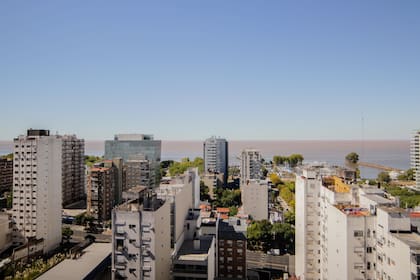 La vista desde los pisos más altos de los edificios en "La isla"