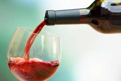 La vitivinicultura atraviesa un momento complejo: exportaciones en baja, consumo interno en retroceso y precios de la uva atrasados frente a la inflación