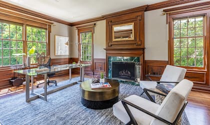 La vivienda cuenta con su propia oficina