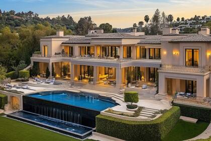 La vivienda se encuentra en Beverly Hills y posee todo tipo de lujos y seguridad