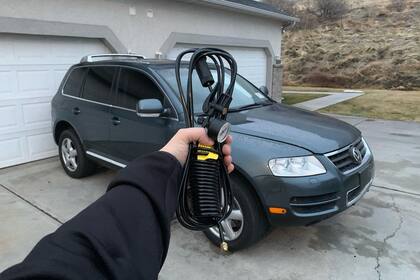 La Volkswagen Touareg es de los pocos vehículos que cuentan con el compresor de aire instalado de fábrica