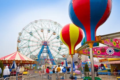 Coney Island es una icónica península y barrio en el sur de Brooklyn, Nueva York