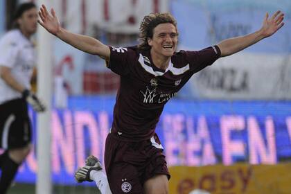 La vuelta de Agustín Pelletieri es uno de los objetivos de Lanús